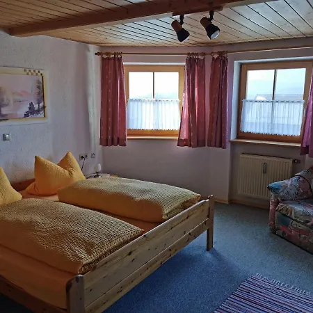 Haus Haidweg 4 *